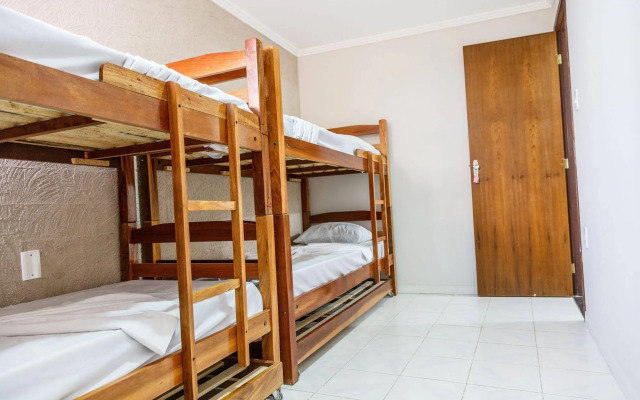 Fonte Nova Hostel