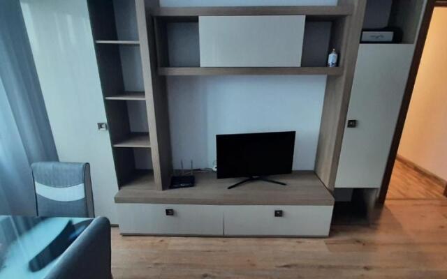 Apartament Gabi Strada Rozelor Etaj 2