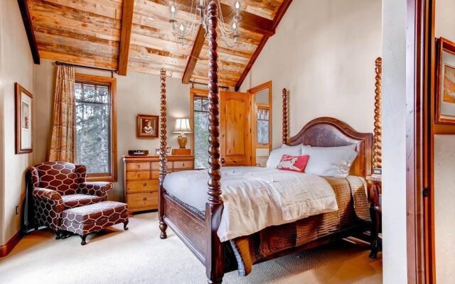 Moose Lodge Highlands Area by Pinnacle Lodging