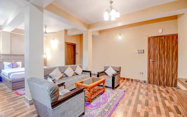 Fabhotel Rikhila'S Regency