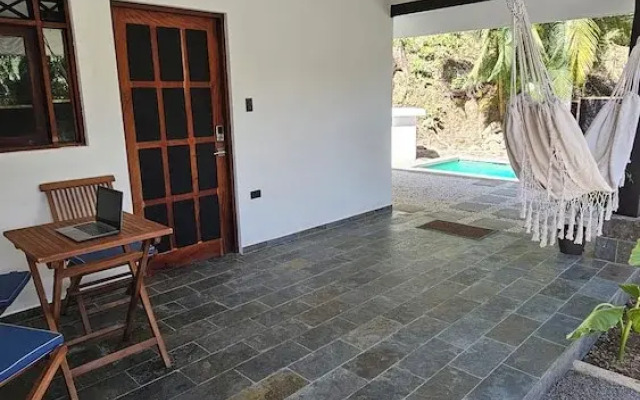 Zoa Villas - 2 minutes to the beach