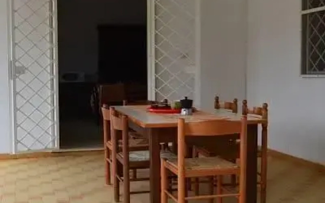 Sasinae - Villa Via N3