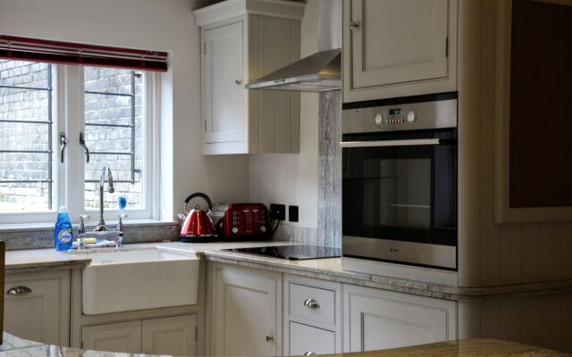 Pinnacle Residences - Cambridge