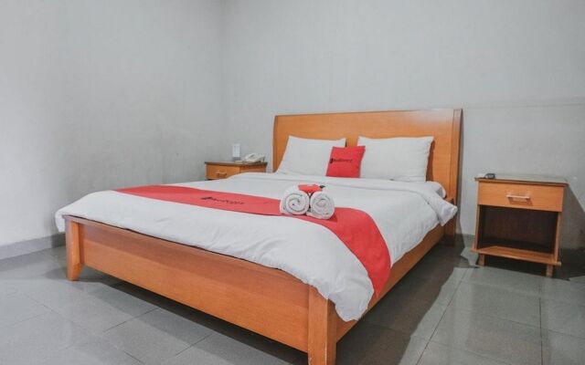 RedDoorz Premium @ Jalan Pal 10 Jambi