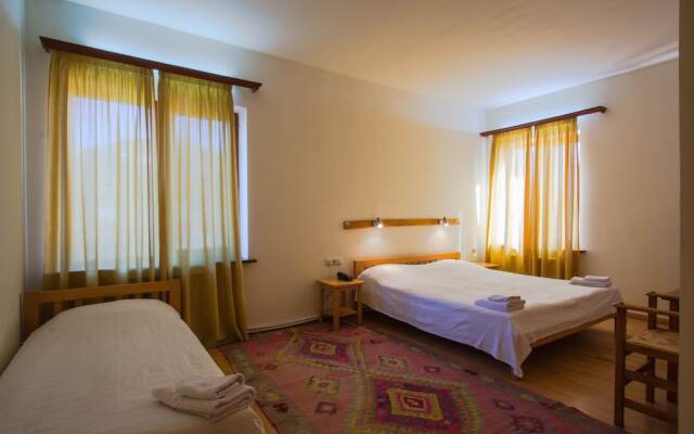 Отель «Мирхав»