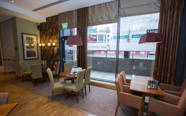 Premier Inn London City (Old Street)