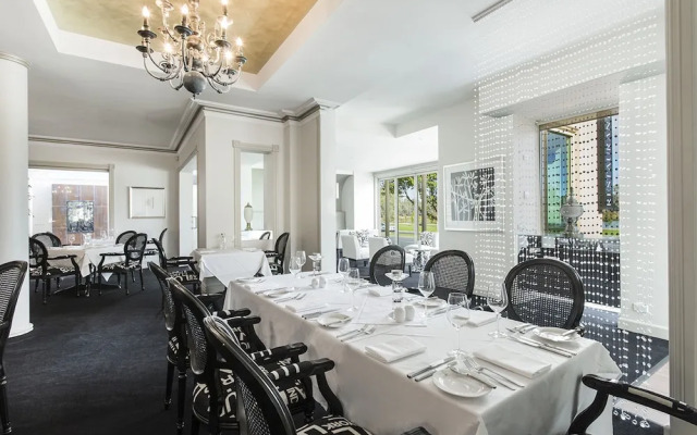 The Carrington Hotel