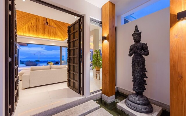 Beautiful 4 Bedroom Luxury Villa with Sea Views - KBR2