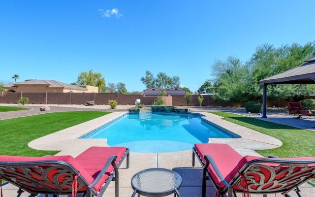 Casa Vista 4 Bedroom Home by RedAwning