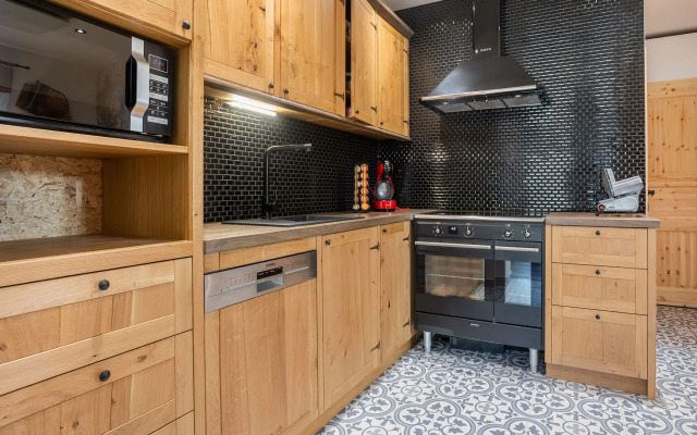 Snug holiday home in Weißbriach with terrace