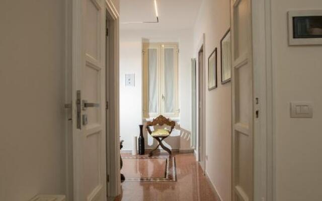 Abate Luxury Interno 3