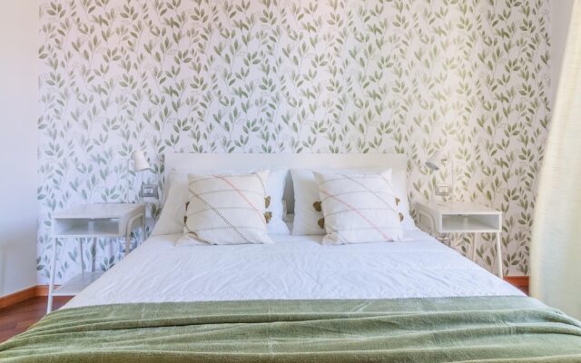 Green Rose by Wonderful Italy