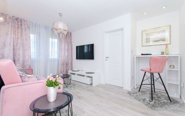 Apartment Luxury Center