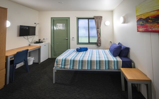 Victoria Accommodation Village