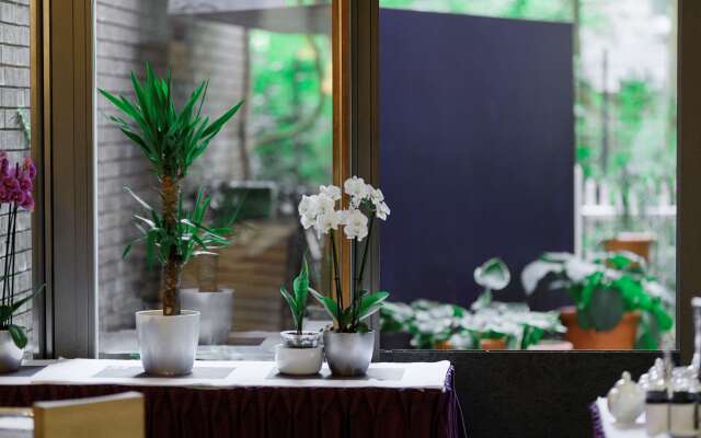 Hotel Bleibtreu Berlin by Golden Tulip