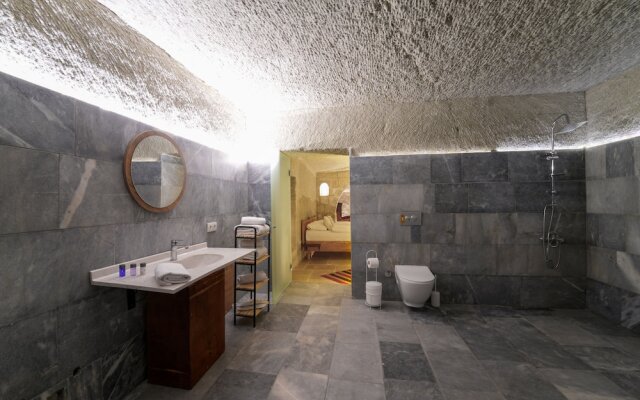 My Cave Suites