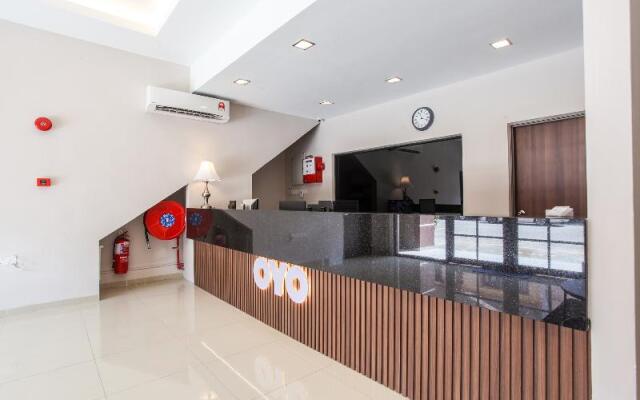 Lumut Hotel by OYO Rooms