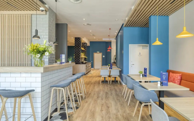 Holiday Inn Express Antwerp - City Centre, an IHG Hotel