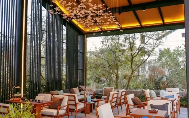 Tengchong Elegant Restaurant Courtyard – Outside – Baoshan