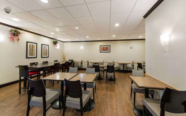 Best Western Executive Hotel Of New Haven - West Haven