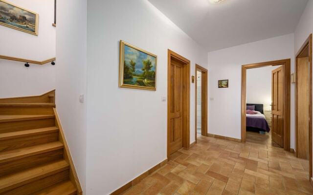 Villa Elize