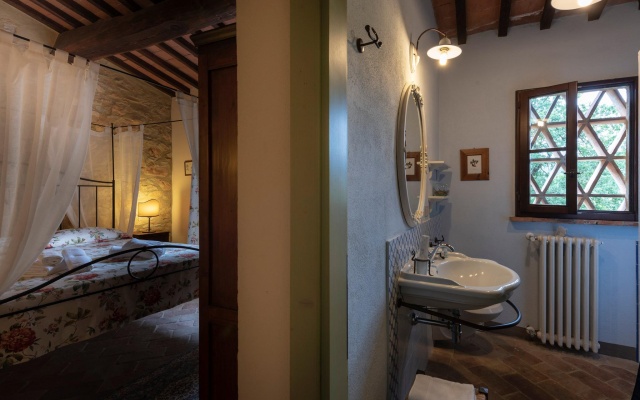 Apartment in Chianti With Pool ID 3939