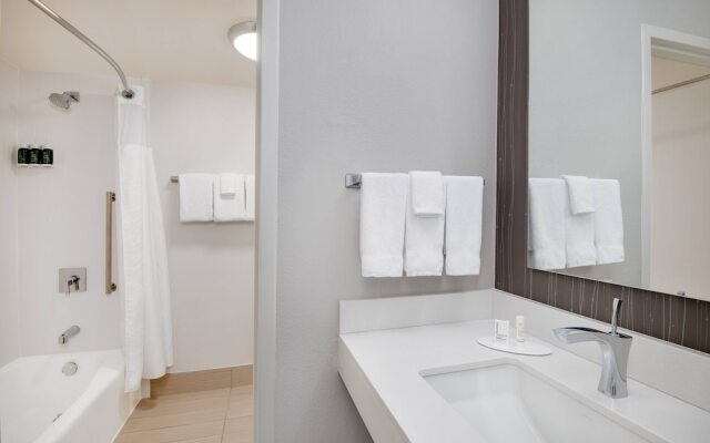 Courtyard Birmingham Homewood