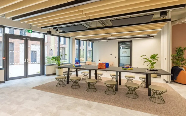 Student Only Winfield Court