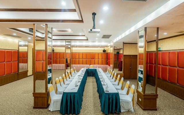 Sirin Hotel & Resident