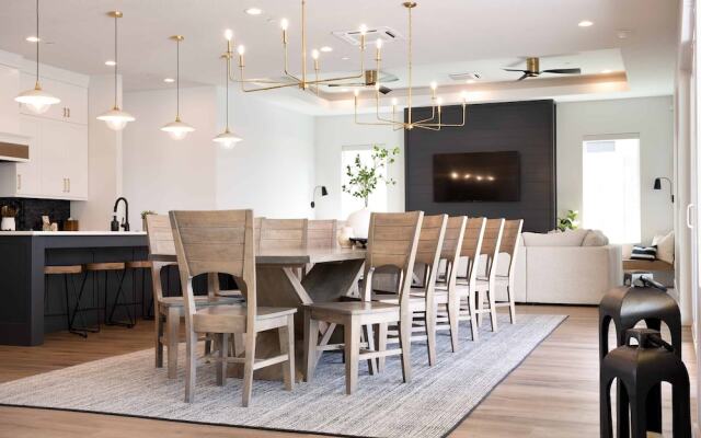 Desert Mirage 5 Bedroom Home