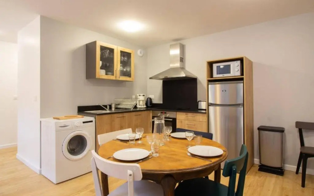 Appartement Cauterets, 4 pièces, 9 personnes - FR-1-401-181