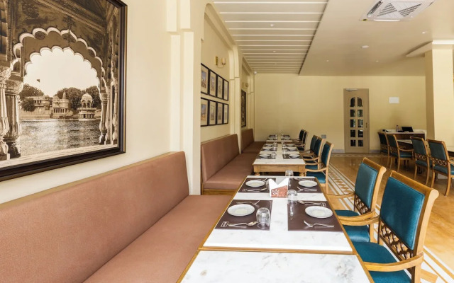 Dev Bagh Luxurious Private Suites