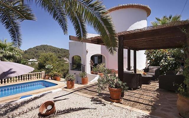Casa Moya
