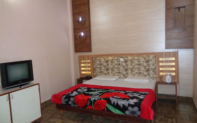 Hotel Ishan