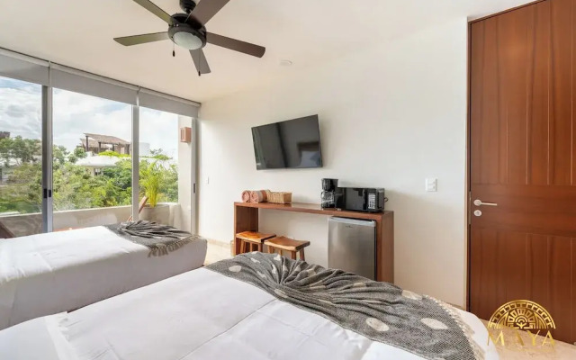 NHOA 305C Lux 1BR Pool View Aldea Zama