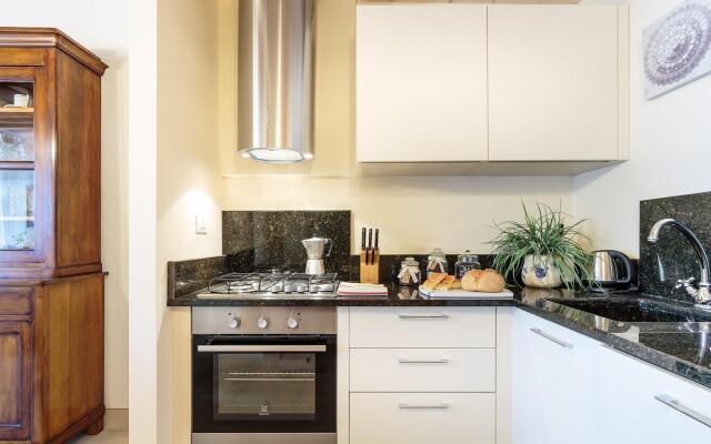 Casa Enea In Lucca With 2 Bedrooms And 1 Bathrooms