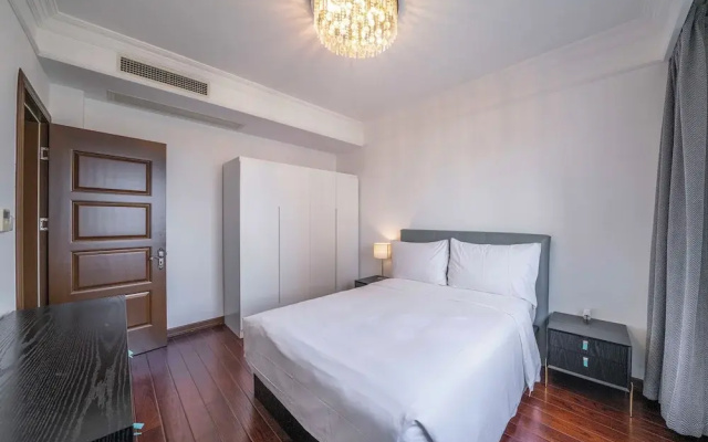 Tyms Xintiandi Elegant 3BR 2BA APT