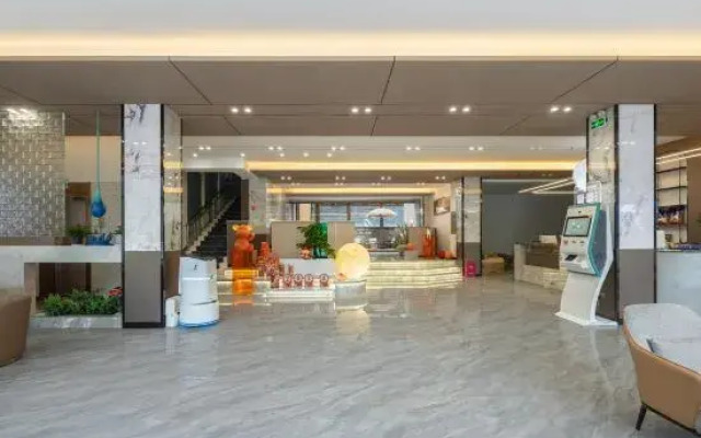 Zhangjiajie E-fashion Resort Hotel
