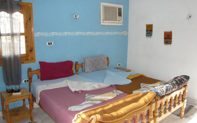 El Fayrouz Hotel