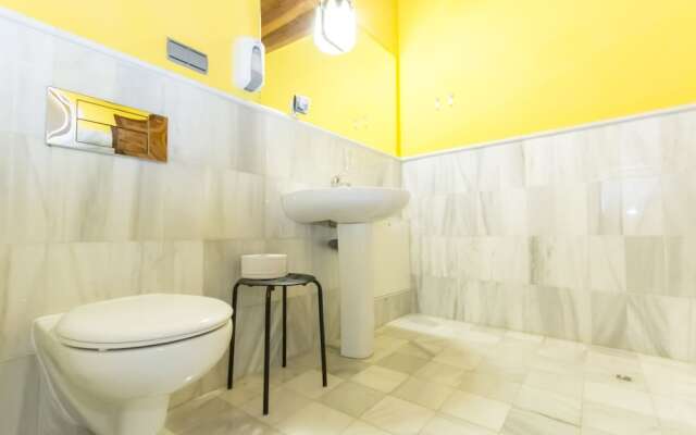 White Nest Hostel