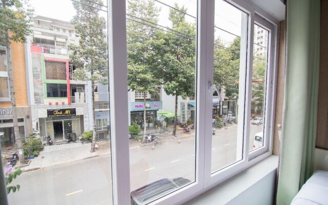 RedDoorz near SC Vivocity Mall 2