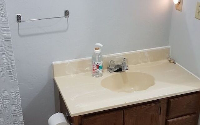 Executive Suites Inn
