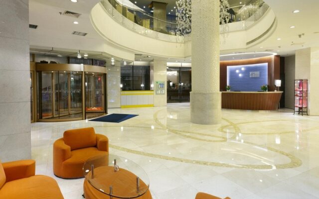 Holiday Inn Express Tianjin City Centre Fitness Center