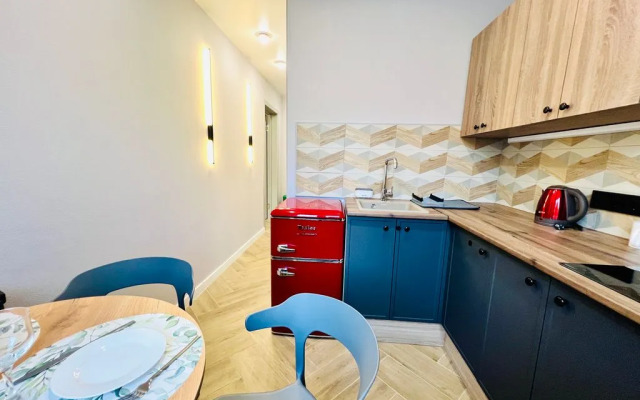 Like Home у Канта