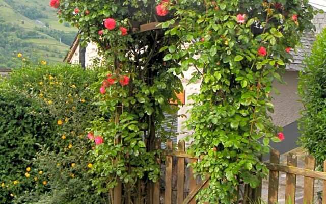 L'arcouli (Adults Only)