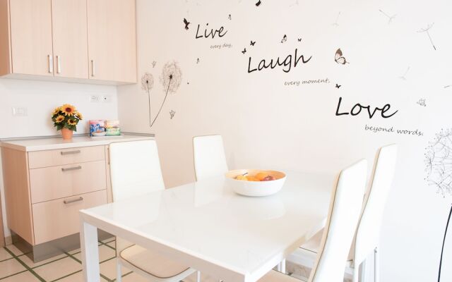 Michelangelo Apartment