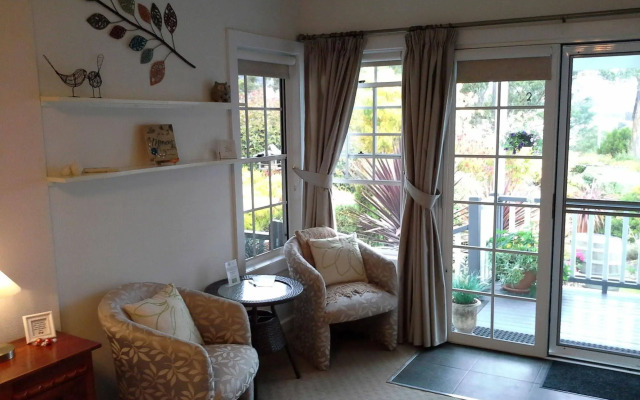 Hillside Bed & Breakfast
