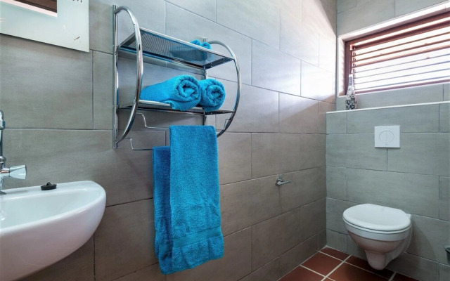 Shiloh's Guesthouse Curacao