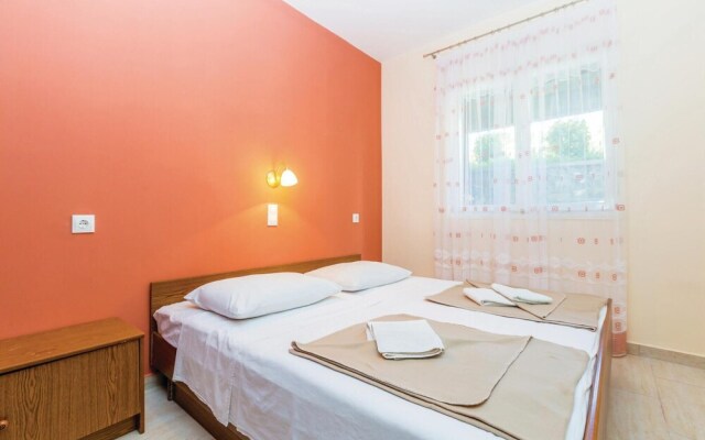 Amazing Home in Kampor With Wifi and 5 Bedrooms