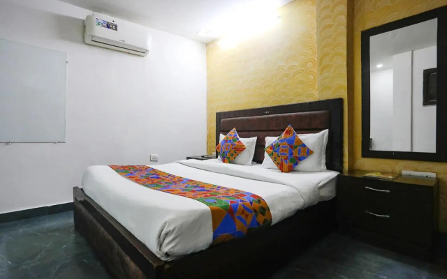 Sara Residency
